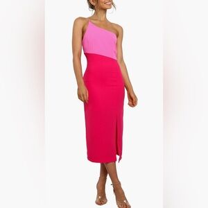 Elegant Pink One-Shoulder Dress